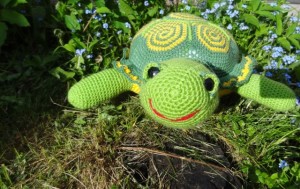 jucarii ecologice