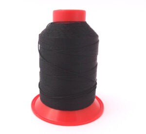 Ata Poliester Neagra de Cusut Serafill Amann