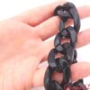 Lant scurt din rasina - negru - 50 cm pentru genti crosetate detaliu