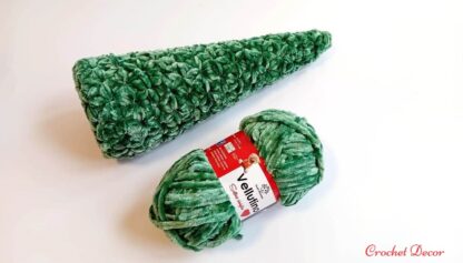 Bradut crosetat in model Steluta Jasmine_Fir Vellutino_Crochet Decor