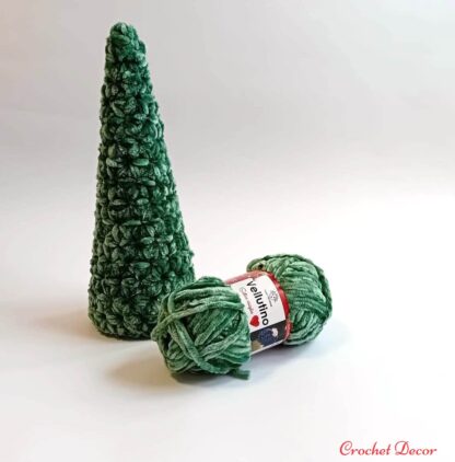 Bradut crosetat in model Steluta Jasmine_Fir Vellutino_Crochet Decor_2