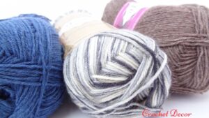 Fire de tricotat sosete print si unicolor Alize 75% lana