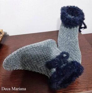Botosi-de-casa-crosetati-cu-fir-Vellutino-si-accesorizati-cu-fir-blanita-CHIC_Deca-Mariana