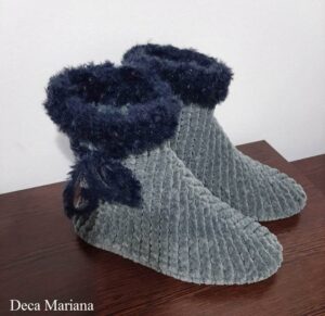 Botosi-de-casa-crosetati-cu-fir-Vellutino-si-accesorizati-cu-fir-blanita-CHIC_Deca-Mariana_2