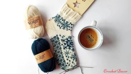 Sosete tricotate manual cu fir Drops Nord_tehnica Jaquard_colorwork_Marina Dascalescu
