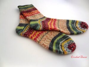 Sosete tricotate manual din fir pentru ciorapi cu lana_Opal_Crochet Decor_7