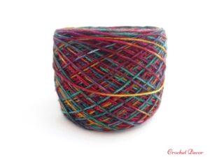 Scul-fir-variegat-pentru-sosete-Terra-Symfonie-Yarns_Party-Lights_3