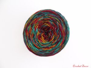 Scul-fir-variegat-pentru-sosete-Terra-Symfonie-Yarns_Party-Lights_4