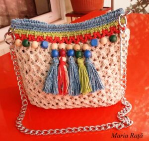 3_Gentuta crosetata manual din snur rotund Swan Cotton_cu ciurei si margelute_Maria Rata