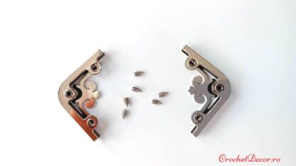 Colturi metalice_3 cm_Argintiu fixare cu suruburi