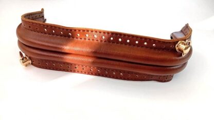 Rama metalica IRENE tip arc imbracata in piele ecologica gaurita si bucle pentru lant_posete crosetate_lungime 20 cm_Culoare Maro Natur_