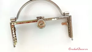 Rama metalica EMILY lungime 15,5 cm_pt posete crosetate_cu maner_4