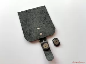 10_Clapeta model 2_12 x 14 cm_Culoare gri_din piele pt genti crosetate_5 Large