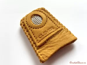 CLOVER Degetar pentru cusut din piele naturala_2